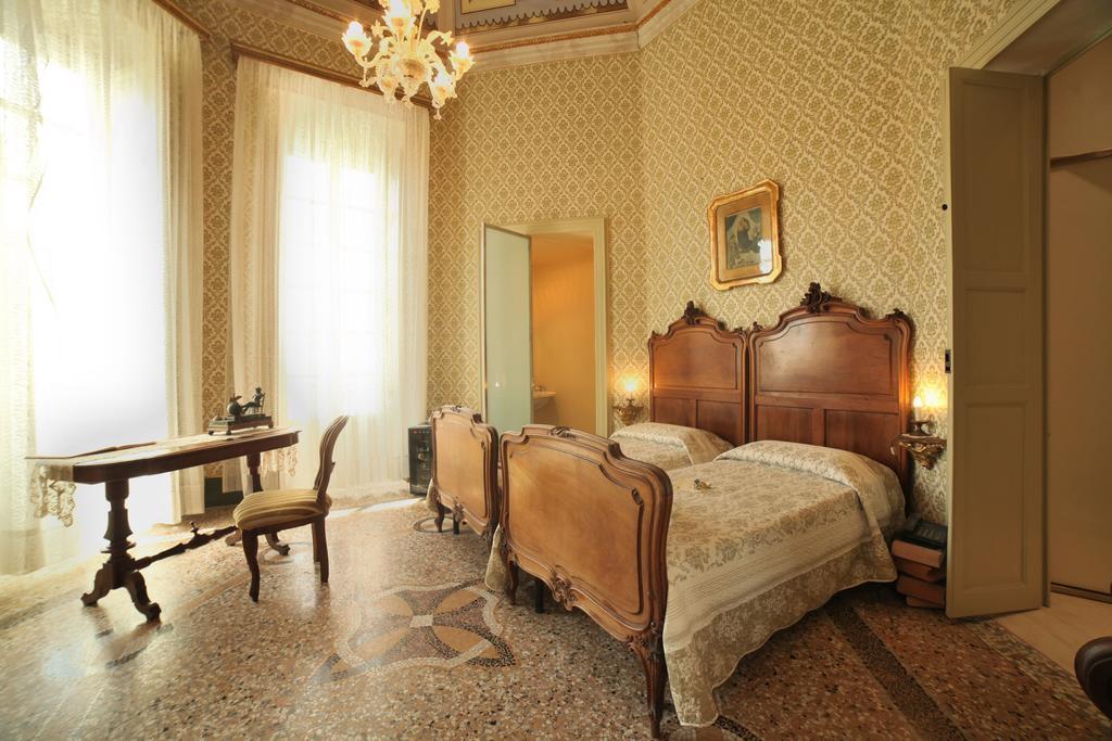Residenza D'Epoca Regina D'Arborea Oristano Bilik gambar