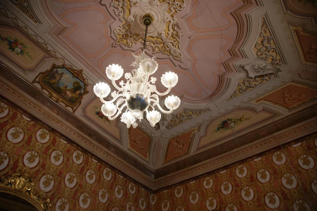 Residenza D'Epoca Regina D'Arborea Oristano Luaran gambar