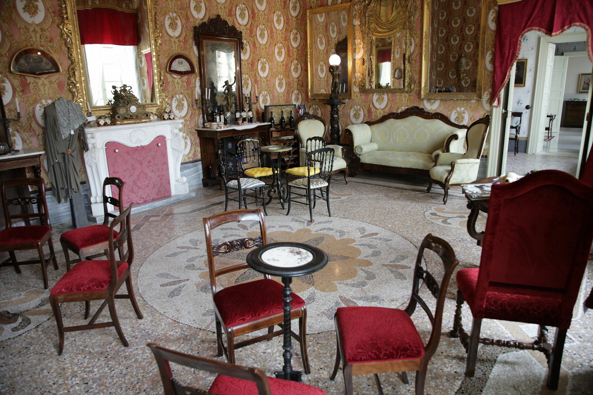 Residenza D'Epoca Regina D'Arborea Oristano Luaran gambar